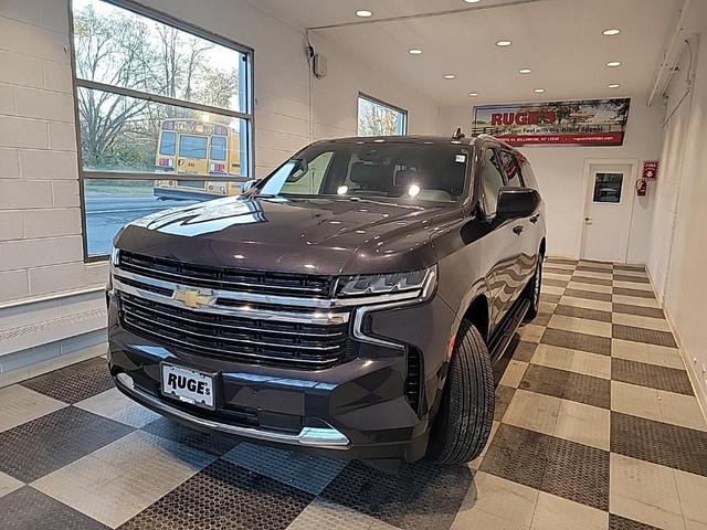 2023 chevrolet suburban lt