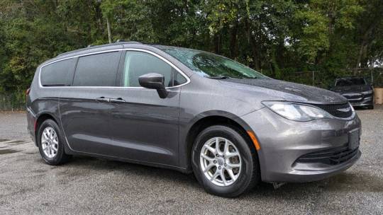 2020 Chrysler Voyager