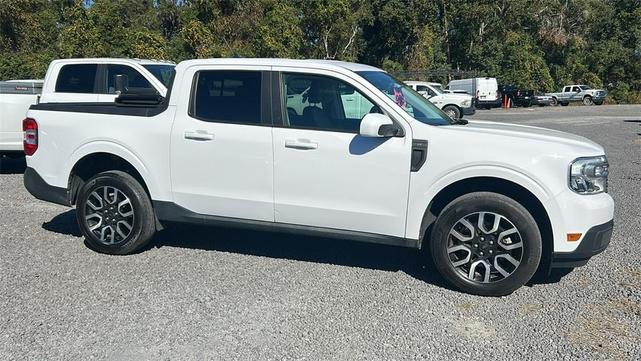 2022 ford maverick lariat