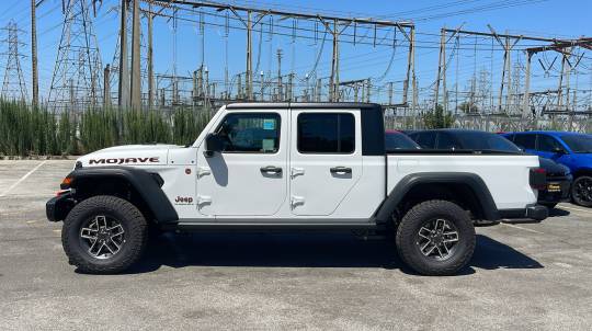 2024 Jeep Gladiator