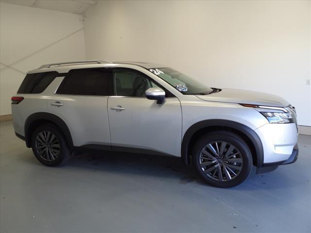 2024 nissan pathfinder sl