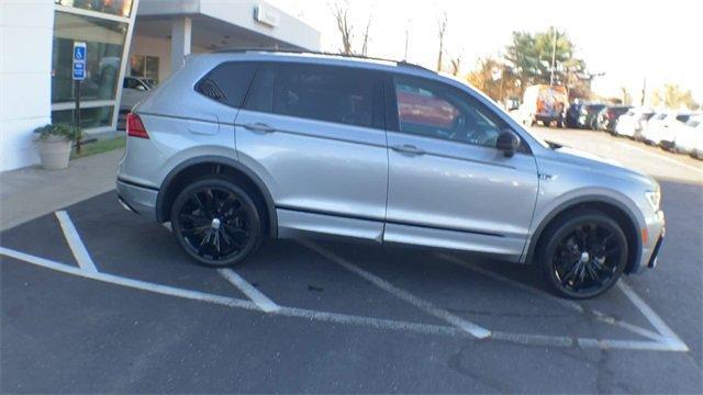 2021 volkswagen tiguan 2.0t se r-line black