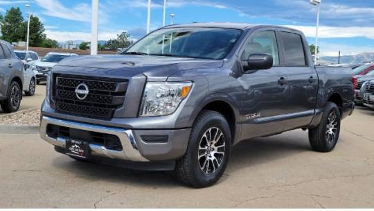 2023 Nissan Titan