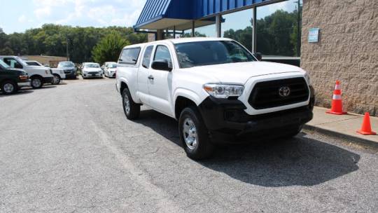2022 toyota tacoma sr
