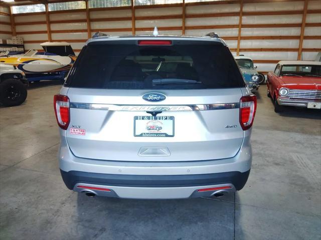 2016 ford explorer xlt