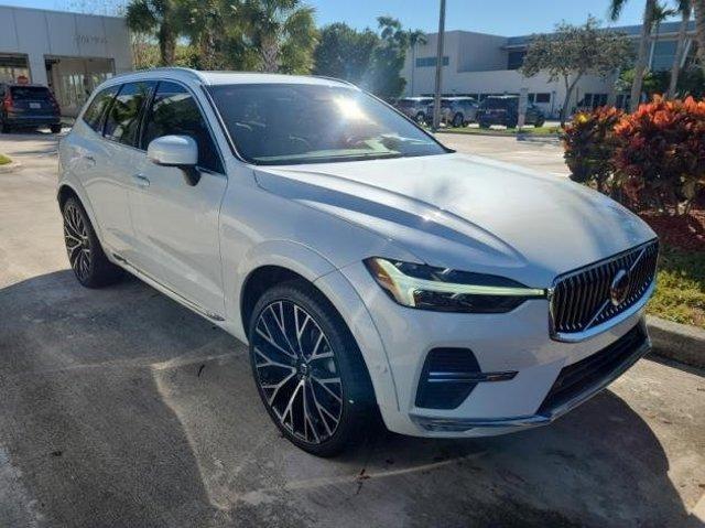 2022 volvo xc60 b5 inscription