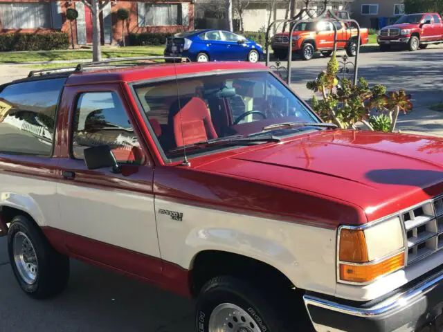 1990 ford bronco ii xlt-red/white