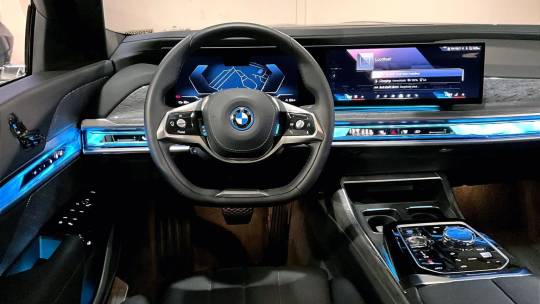 2024 BMW i7