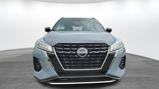 new 2024 nissan kicks sr