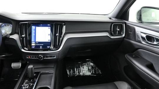 2022 Volvo S60