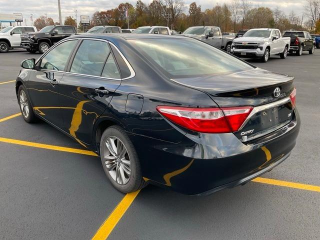 2017 toyota camry le