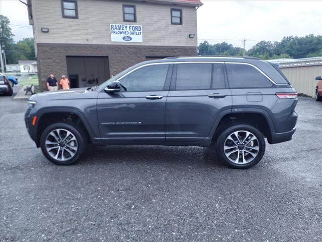 2022 jeep grand cherokee overland