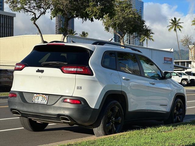 2016 jeep cherokee altitude
