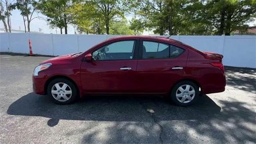 2015 nissan versa in co bluffs, iowa