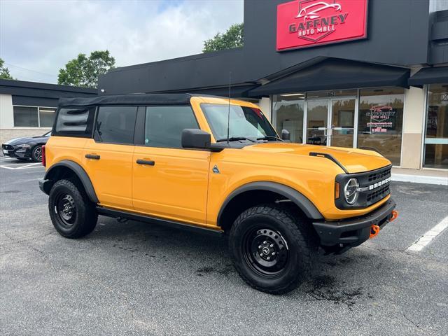 2021 ford bronco black diamond