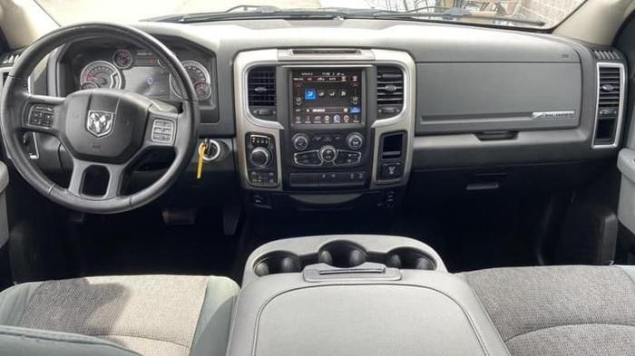 2017 ram 1500 crew cab slt 4x4 crew cab 5.6 ft. box 140 in. wb in east windsor, connecticut