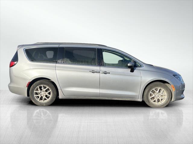 2021 chrysler voyager lxi