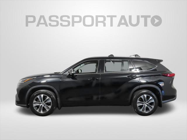 2021 toyota highlander xle