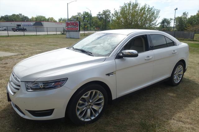 2019 ford taurus limited