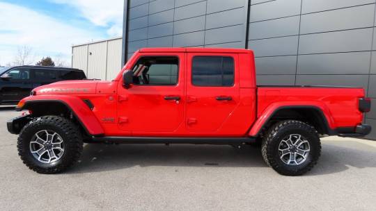 2024 Jeep Gladiator