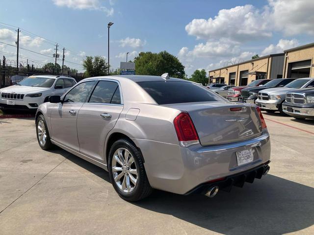 2018 chrysler 300 limited