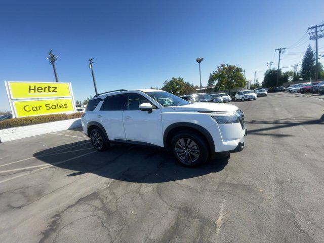 2023 nissan pathfinder sv fwd