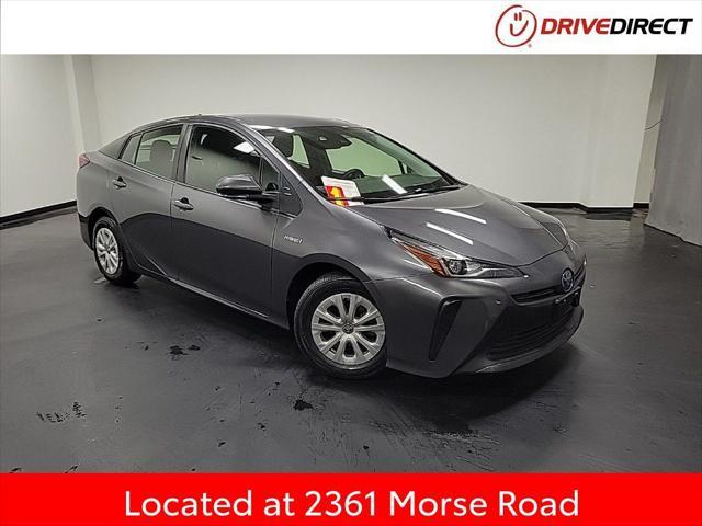 2022 toyota prius l
