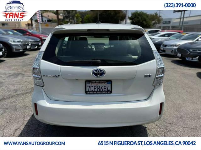 2014 toyota prius v five