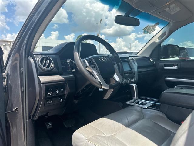 2016 toyota tundra sr5