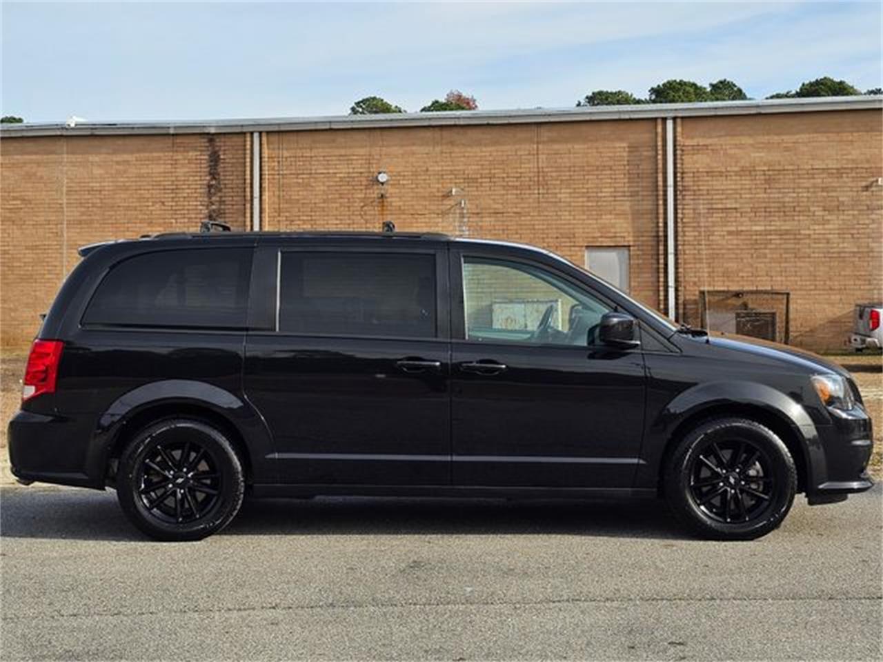 2019 dodge grand caravan