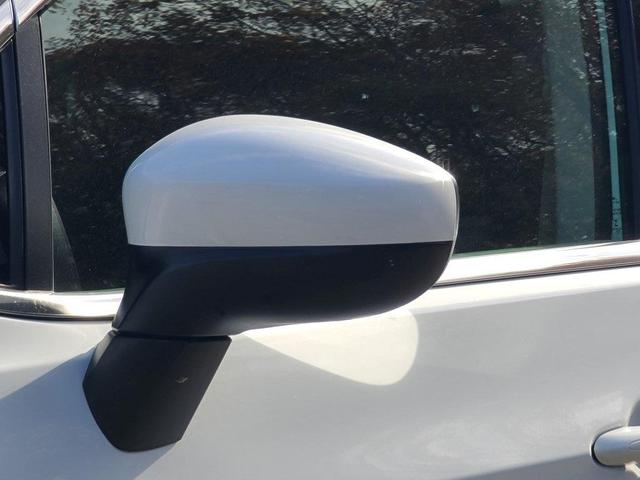 2020 chrysler voyager lx