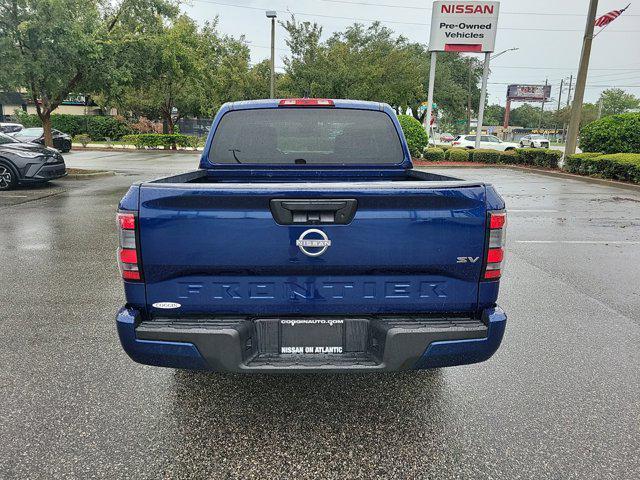 2022 nissan frontier sv