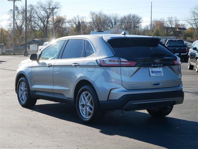 2022 ford edge sel