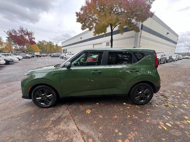 2021 kia soul ex