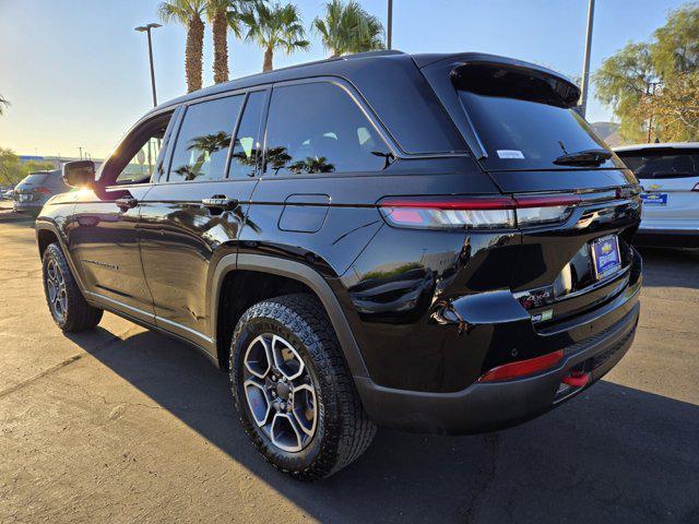 2022 jeep grand cherokee trailhawk