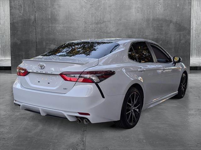 2024 toyota camry se