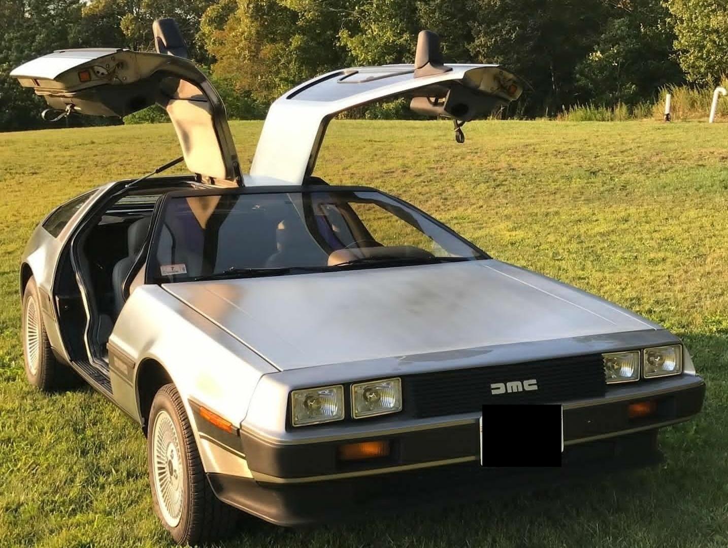 1981 delorean dmc12 back to the future