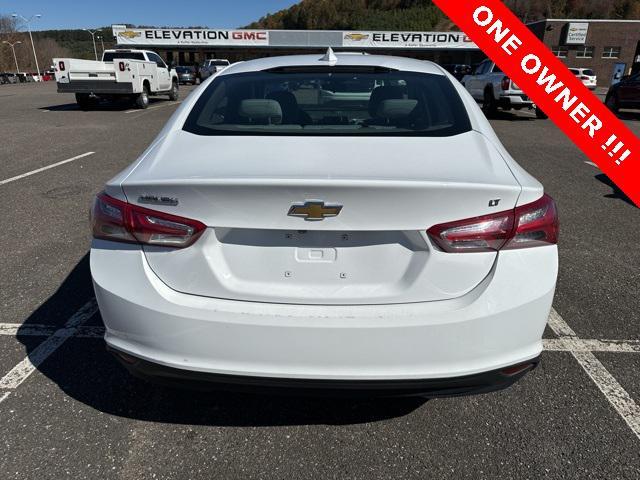 2022 chevrolet malibu fwd lt