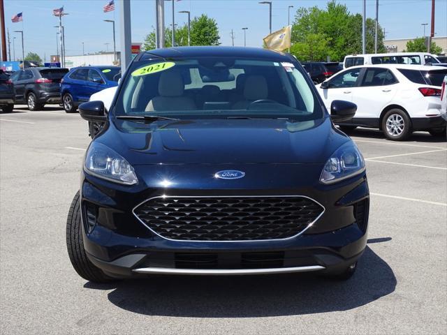 2021 ford escape se