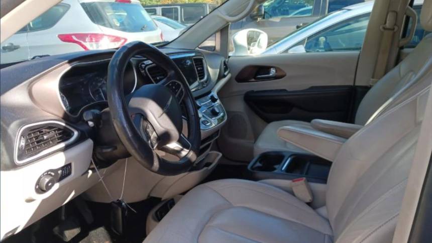2017 chrysler pacifica