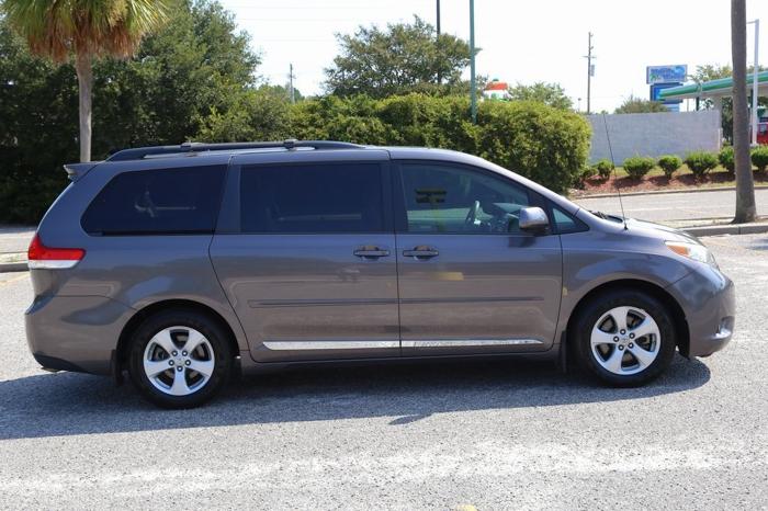 used 2013 toyota sienna le myrtle beach, sc 29577 for sale in myrtle beach, south carolina