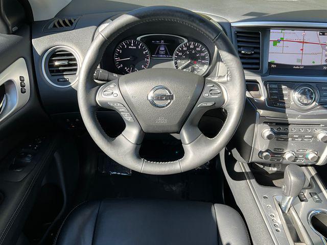 2019 nissan pathfinder sl