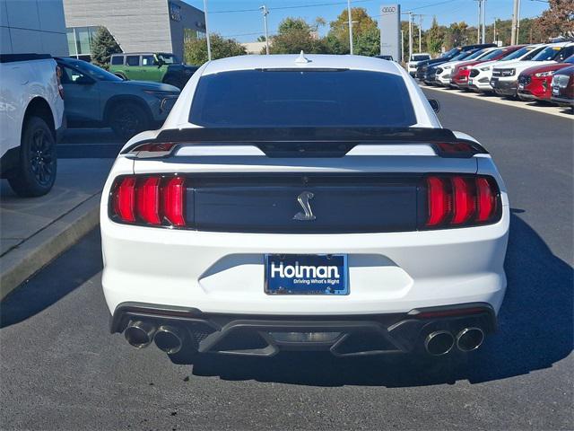 2021 ford mustang gt
