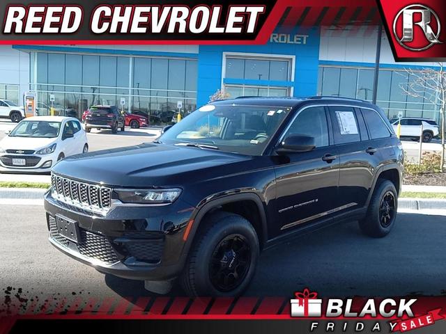 2023 jeep grand cherokee laredo