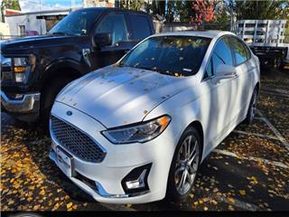 2019 Ford Fusion hybrid titanium