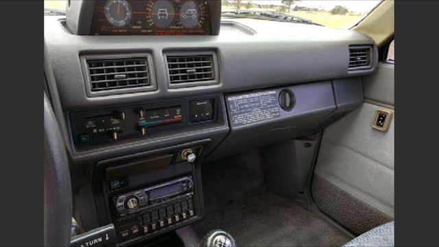 hard to find 1985 4x4 toyota pickup sr5 extra cab deluxe model -very rare!