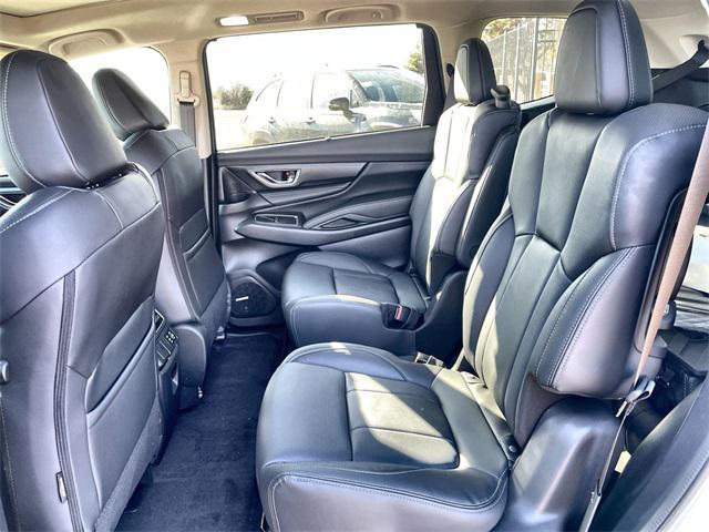 2024 subaru ascent limited 7-passenger