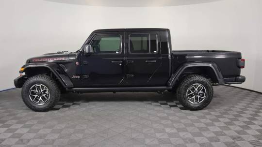2024 Jeep Gladiator