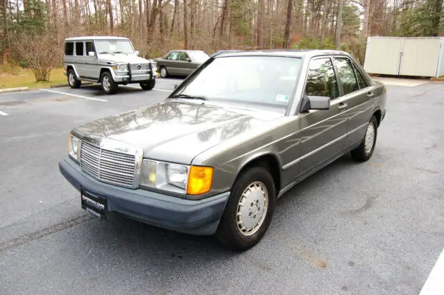 rare 1985 mercedes-benz 190d with manual transmission!