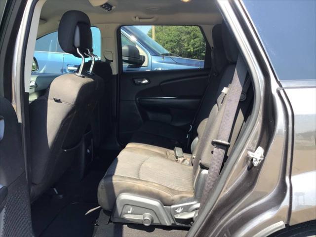 2017 dodge journey se